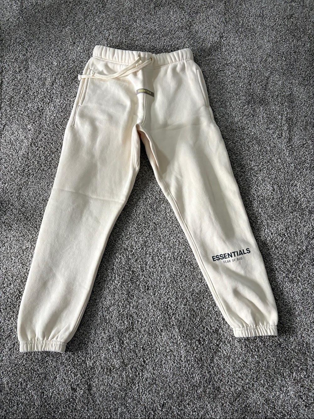 Essentials sweatpants kids size 10